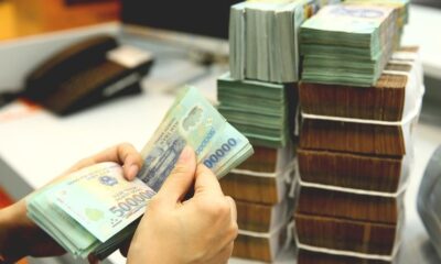 Many Vietnamese banks plan to raise their charter capital this year. Photo courtesy of Tien Phong (Vanguard) newspaper.