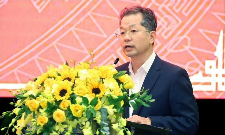 Nguyen Van Quang, Party chief of Danang, speaks at a meeting with Prime Minister Pham Minh Chinh in the city, February 9, 2025. Photo courtesy of the government's news portal.