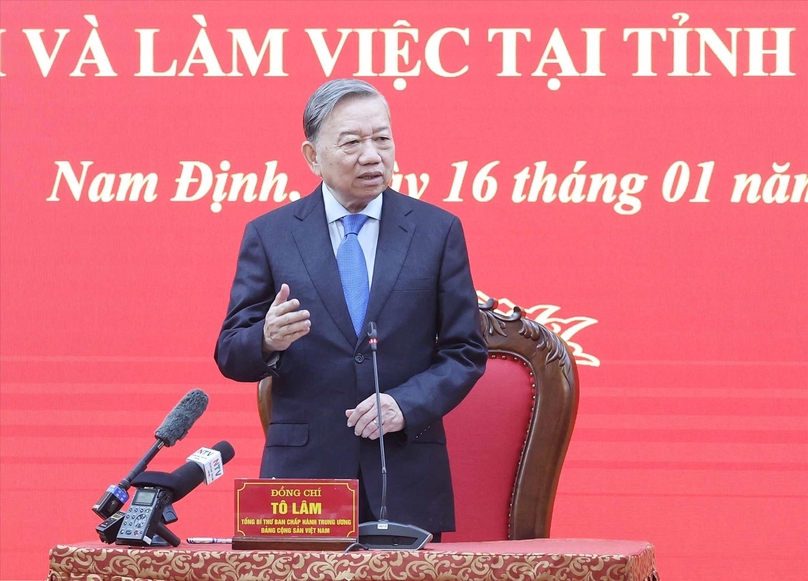 Party General Secretary To Lam at a working session with Nam Dinh authorities in the province, northern Vietnam, January 16, 2025. Photo courtesy of Vietnam News Agency.