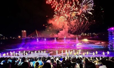 The art programme entitled “Symphony of River — Sound of the River” in Da Nang, a regional cultural industry performance event.