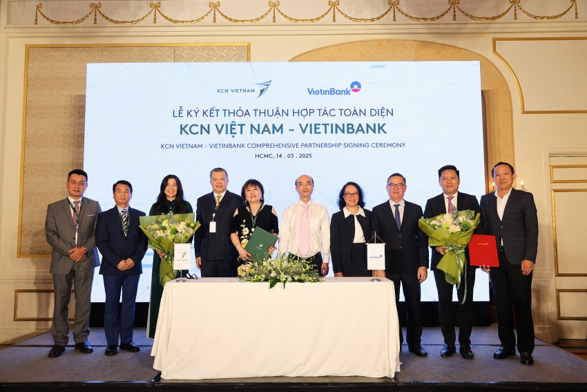 KCN Vietnam Group signs comprehensive partnership with VietinBank