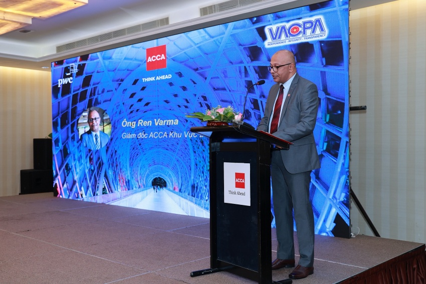 Ren Varma, ACCA’s head of Mainland Southeast Asia speech at the conference. Photo: ACCA Vietnam